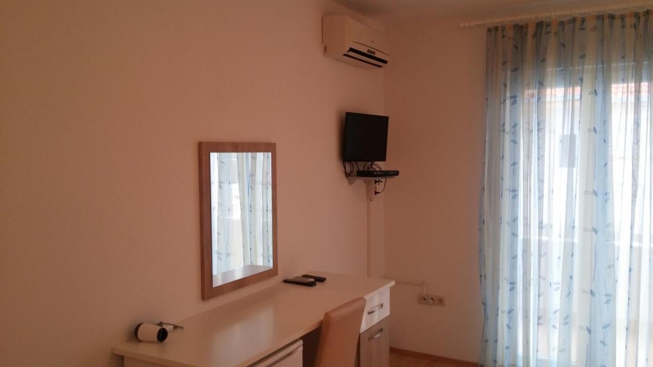 Apartments Petar Hvar Town Luaran gambar